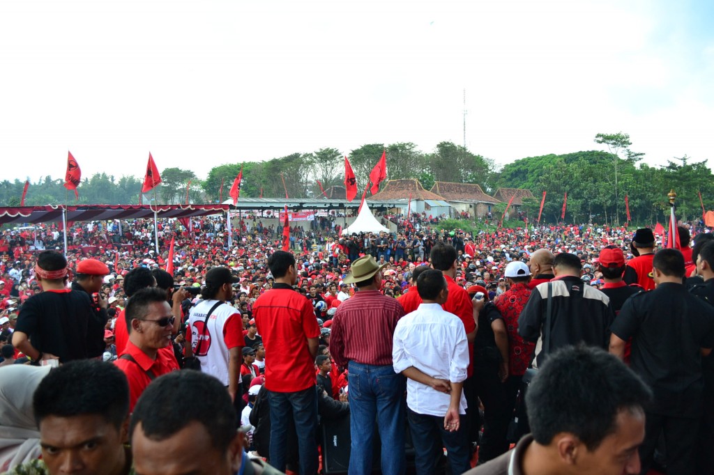 The view from the stage at PDI-P's Sunday rally in Malang, East Java. Author photo.