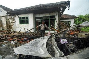 Indonesia_Religious_Violence-x