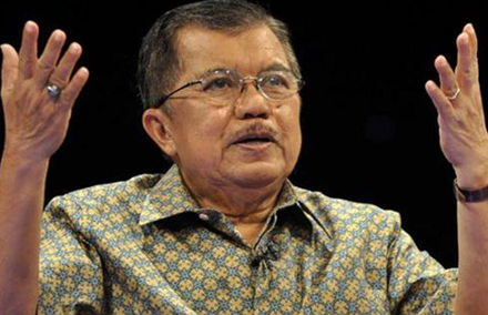 Incoming Vice President Jusuf Kalla is one of Indonesia's political elites "tired" of democracy.