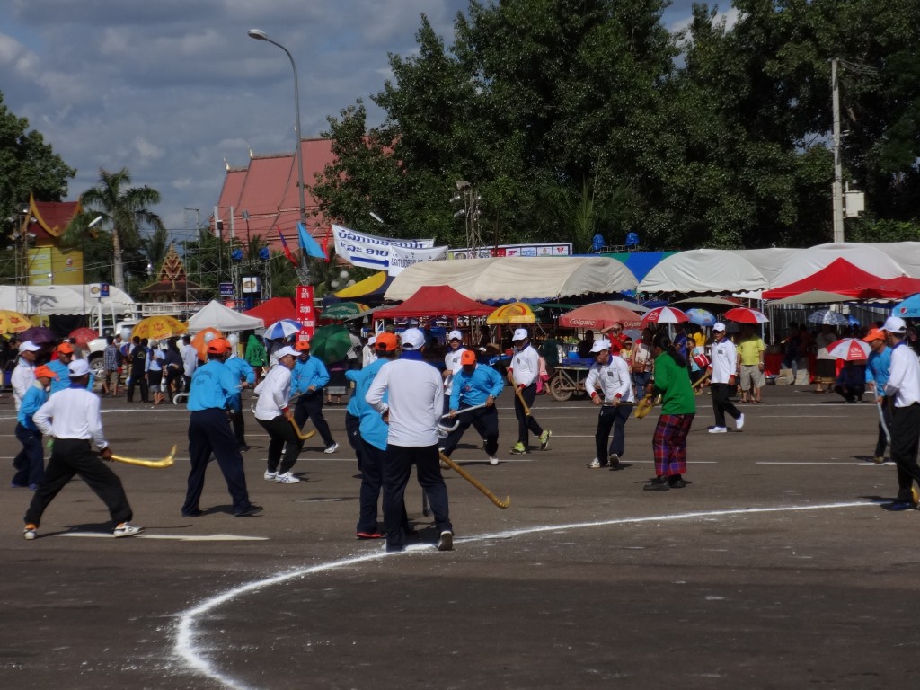 The 2015 tikhi game on That Luang Square. Photo: Oliver Tappe. 