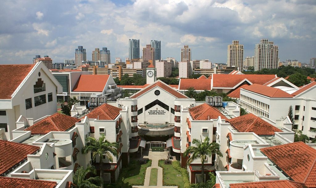 Un microcosme de méritocratie et de mobilité sociale dans une école d'élite de Singapour